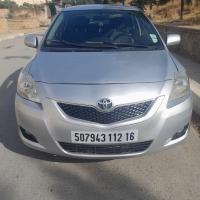 سيارات-toyota-yaris-sedan-2012-المدية-الجزائر