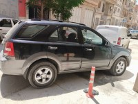سيارات-kia-soronto-2009-عين-مليلة-أم-البواقي-الجزائر