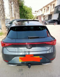 voitures-seat-leon-2024-best-fr-reghaia-alger-algerie