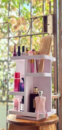Organisateur des produits cosmétiques 