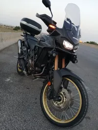 Handa Africa twin 1000 