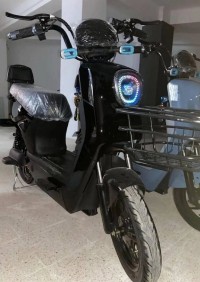 دراجات-نارية-وسكوترات-moto-electrique-dora-2025-القصر-بجاية-الجزائر