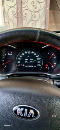 سيارات-kia-sorento-2013-المنيعة-الجزائر