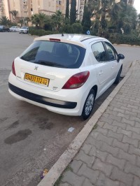سيارات-peugeot-207-2012-زرالدة-الجزائر