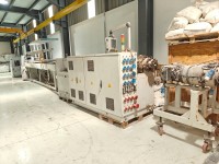 Machine extrusion doule tête