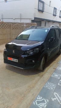 سيارات-peugeot-rifter-2019-gt-وادي-ارهيو-غليزان-الجزائر