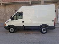 عربة-نقل-iveco-kanich-2000-عين-البيضاء-أم-البواقي-الجزائر