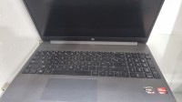 Pc portable hp Ryzen 5 5_8Go_256GB très bon état