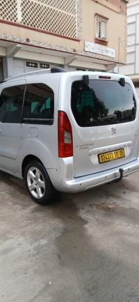 السيارات-النفعية-peugeot-partner-2011-tepee-سقانة-باتنة-الجزائر