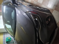 voitures-renault-captur-2023-gris-intense-noir-oran-algerie