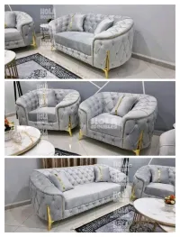 صالون للبيع  