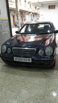 السيارات-النفعية-mercedes-4-fare-2002-quatre-saisons-الجزائر-وسط