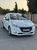 voitures-peugeot-208-2015-allure-el-eulma-setif-algerie