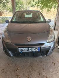سيارات-renault-clio-3-2010-الأخضرية-البويرة-الجزائر