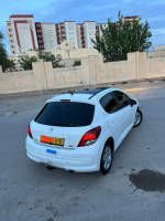 voitures-peugeot-207-2011-allure-el-eulma-setif-algerie