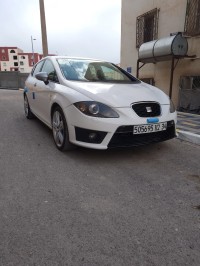 سيارات-seat-leon-2012-خليل-برج-بوعريريج-الجزائر