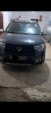 سيارات-dacia-sandero-2019-stepway-الأخضرية-البويرة-الجزائر
