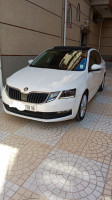 voitures-skoda-octavia-2019-sour-el-ghouzlane-bouira-algerie