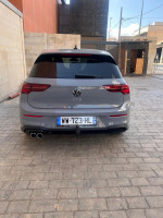 voitures-volkswagen-golf-8-2024-gtd-oran-algerie