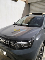 voitures-dacia-duster-2024-journee-bachdjerrah-alger-algerie