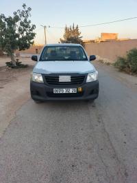 السيارات-النفعية-toyota-hilux-2012-الغمري-معسكر-الجزائر