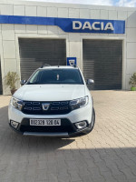 location-de-vehicules-dacia-sandero-stepway-constantine-algerie