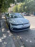 voitures-volkswagen-golf-8-2022-gte-annaba-algerie