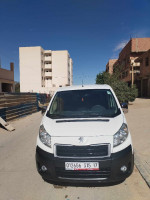 utilitaire-peugeot-expert-2015-ain-oussara-djelfa-algerie