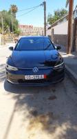 moyenne-berline-volkswagen-golf-8-2021-active-hydra-alger-algerie