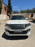 automobiles-toyota-land-cruiser-2016-g-xr-tissemsilt-algerie