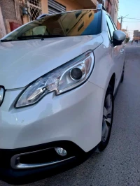 Peugeot 2008 2015 Allure