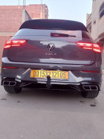 moyenne-berline-volkswagen-golf-8-2021-rline-batna-algerie