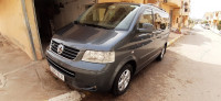 voitures-volkswagen-multivan-2010-gdyel-oran-algerie