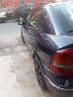 voitures-opel-astra-2000-belouizdad-alger-algerie