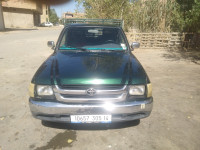 utilitaire-toyota-hilux-2005-tiaret-algerie