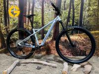 دراجات-هوائية-velo-tres-bon-etat-أوزلاقن-بجاية-الجزائر