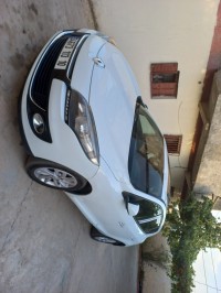 سيارات-renault-megane-3-2013-new-play-الأخضرية-البويرة-الجزائر