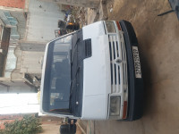 fourgon-trafik-renault-1999-blida-algerie