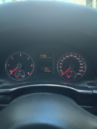 سيارات-volkswagen-jetta-2010-باب-الواد-الجزائر