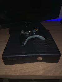 أجهزة-ألعاب-الفيديو-xbox360-avec-une-manette-بوسماعيل-تيبازة-الجزائر