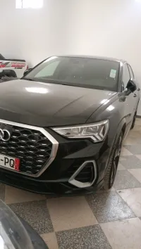 Audi Q3 2021 S Line compétition