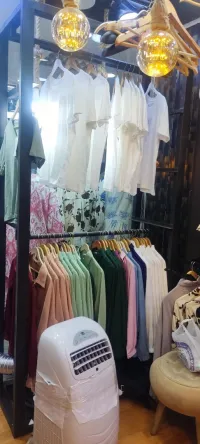 حاملة ملابس