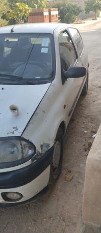 سيارات-renault-clio-2-2001-طارق-بن-زياد-عين-الدفلة-الجزائر