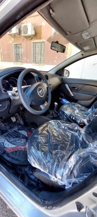 Dacia LoGan 2015 Toute