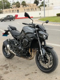 دراجات-نارية-وسكوترات-kawasaki-z900-full-black-2026-عين-النعجة-الجزائر