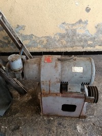 معدات-كهربائية-moteur-electrique-قسنطينة-الجزائر