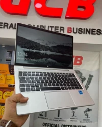HP PROBOOK 640 G8 Intel Core i5-1145G7 8 Mo de cache, 'à 4,40 GHz, avec IPU 16GO 256GB SSD 14" FHD