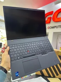 LENOVO THINKPAD P16s Gen2 Intel Core i7-1370P 24 Mo de cache, à 5,20 GHz 32GB 1TB SSD 16 WUXGA 