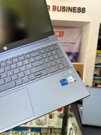 HP PAVILLION 15- Intel Core i7-1255U 12 Mo de cache, à 4,70 GHz RAM 16GB 1TB SSD 15.6" FULL HD 