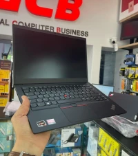 LENOVO THINKPAD E14 Gen3  mobiles AMD Ryzen 5 5500U avec graphiques Radeon Vega 16GB 256GB SSD 14"